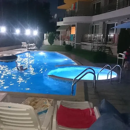 Club Priz 2* بريمورسكو