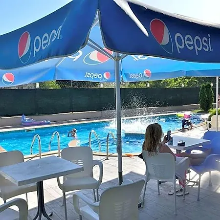 Apartmanhotel Club Priz Primorszko