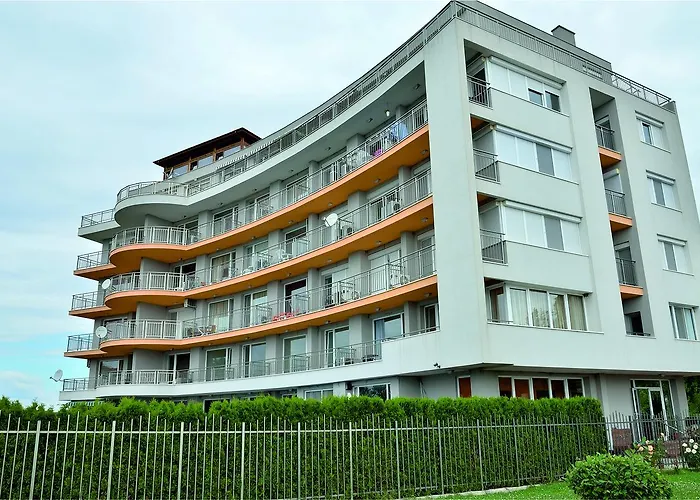 Club Priz Ξενοδοχείο με διαμερίσματα 4*